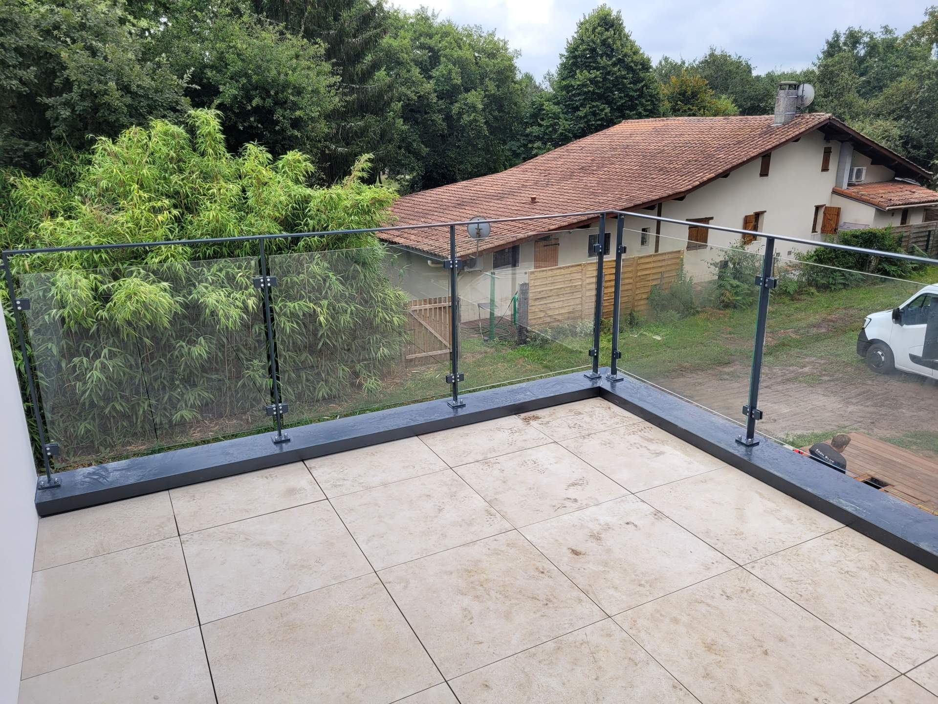 Votre spécialiste en fabrication et pose de menuiserie extérieure près de Bordeaux